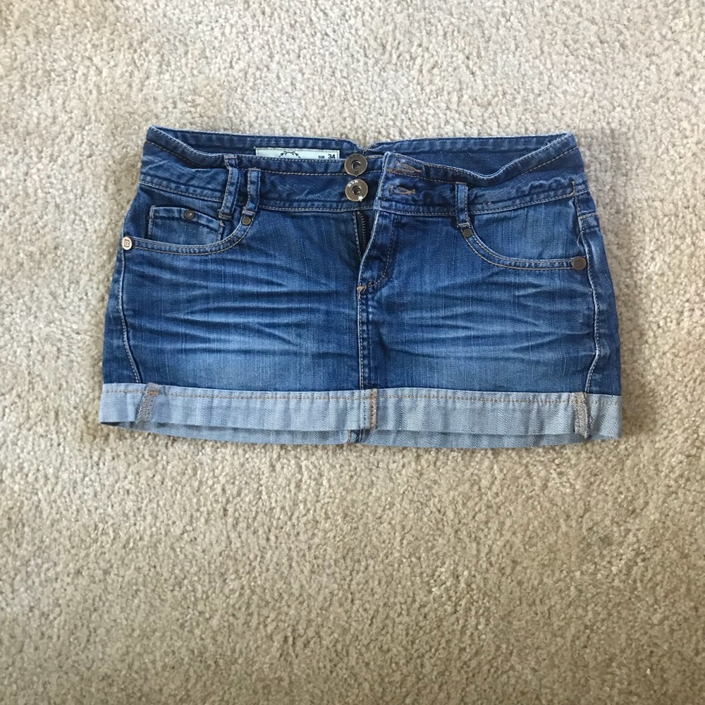 Denim skirt